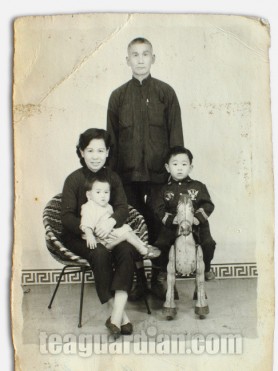 Family portrait without Dad