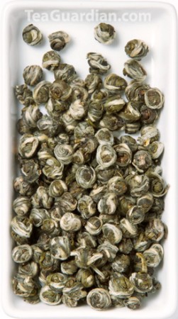 Jasmine Silver Pearls, scented green tea