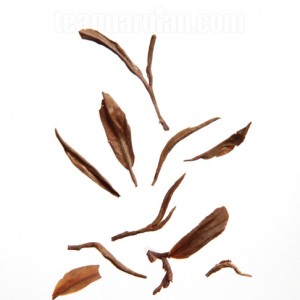 infused leaves of xiaozhong varieties: Original Lapsang Souchong