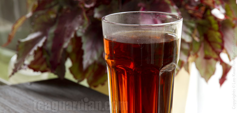 Morning with a big glass of Keemun Traditional Supreme