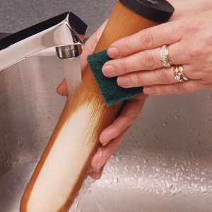 washing ceramic water filter