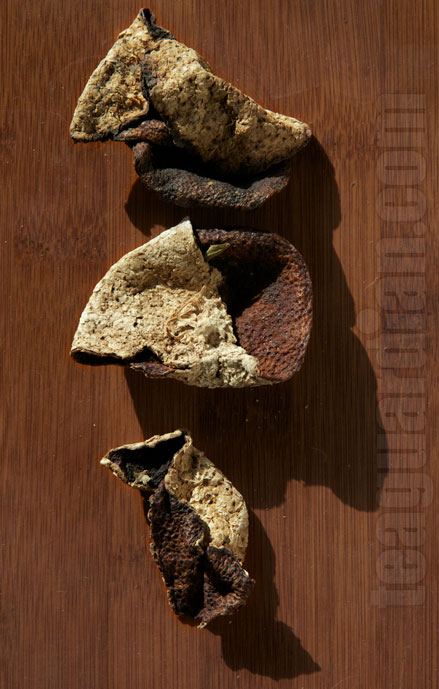 dried peel of mandarin orange ( Chinese: 陳皮 )