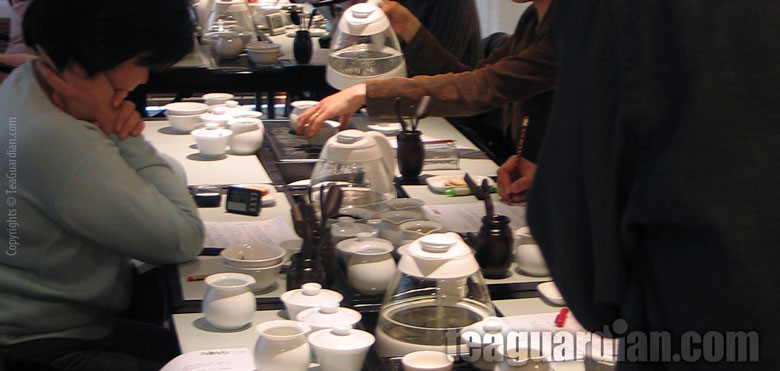 Gongfu tea study in a tea class setting
