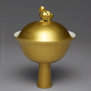 Tall Foot Gaiwan in Gold Glaze