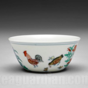 Tea Cup with Doucai Design