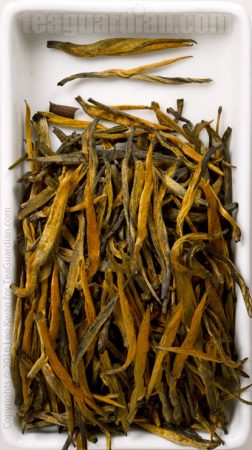 Lincang Gold Needles