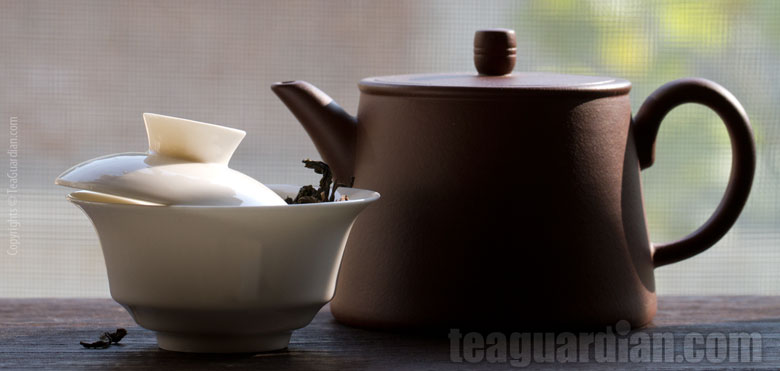 The pot vs the Gaiwan
